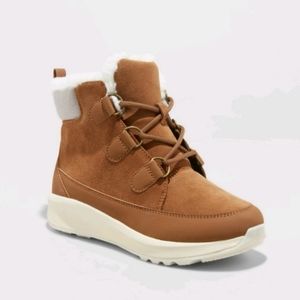 Universal Thread Caylie Winter Boots